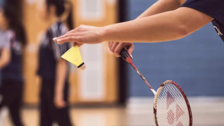 Badminton